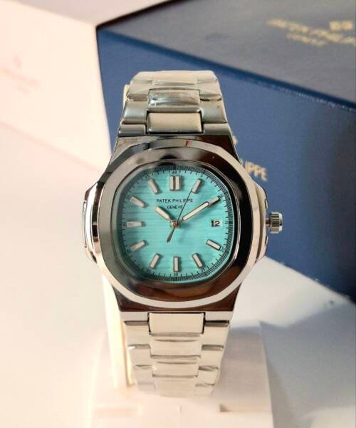 Patek Philppe Nautilus Date Watch